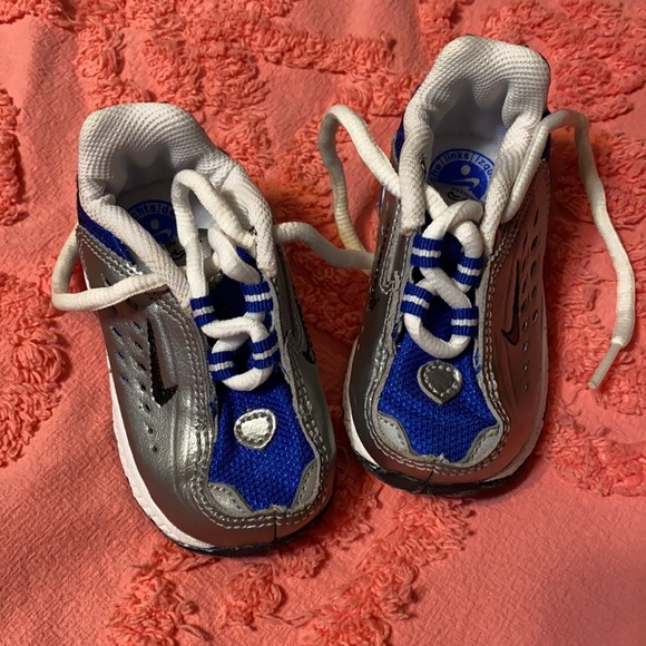 Set of 2 baby boy shoes! - Picture 3 of 3